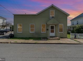 414 Orange St, Mifflintown, PA 17059