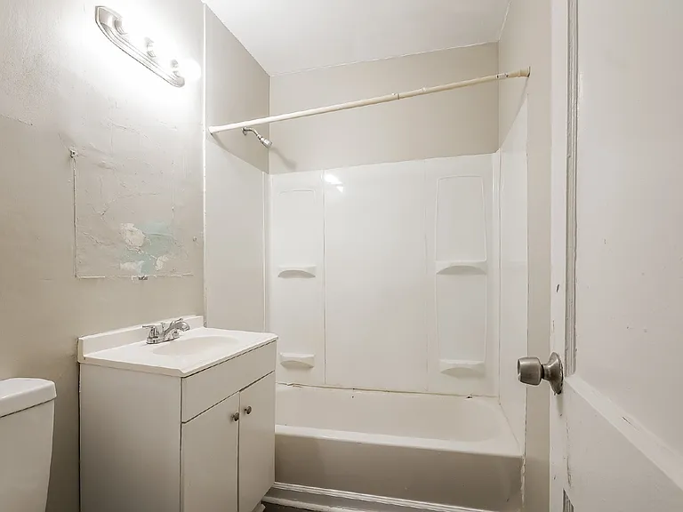 6629 Grasselli Rd — Photo 15