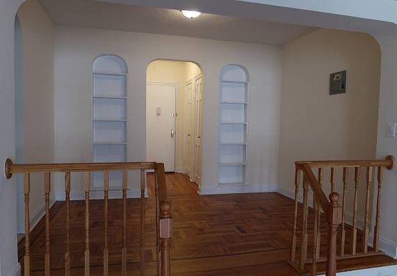 4th image of 480 W 187th St APT 4D