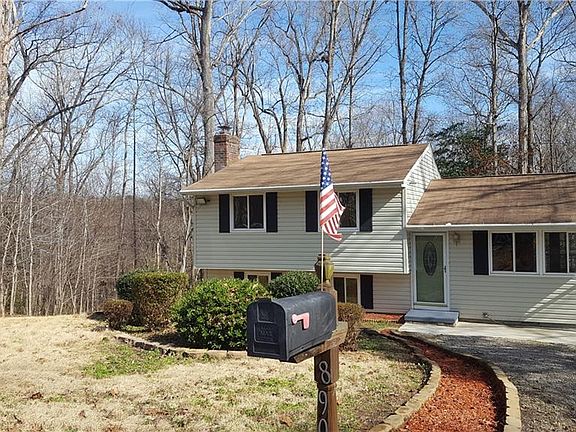 2nd image of 8900 Sonnet Hill Ct