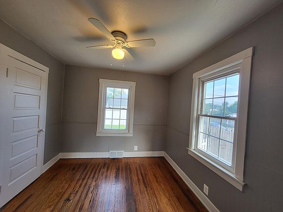 5th image of 2120 5th St