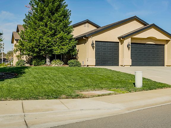3rd image of 3397 Heritagetown Dr