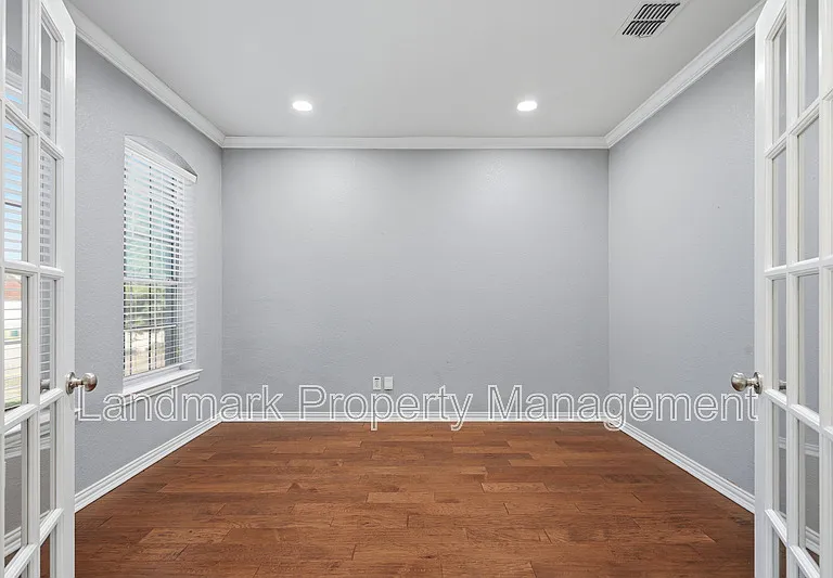 404 Tarpan Trl — Photo 5