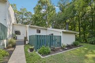 Walden Pond Dr-S2907-003.jpg