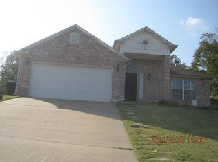 4606 S Linwood Dr, Sand Springs, OK 74063