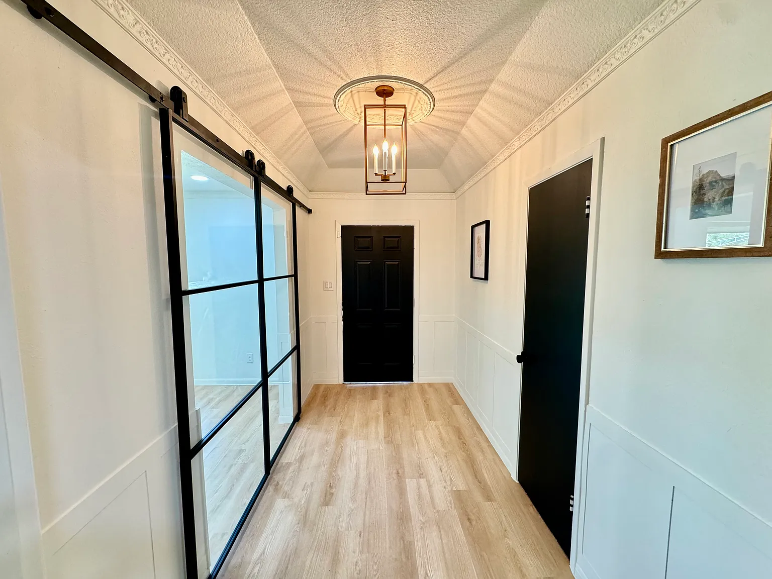 3 bed, 2086 sqft, $2,500 — Photo 4