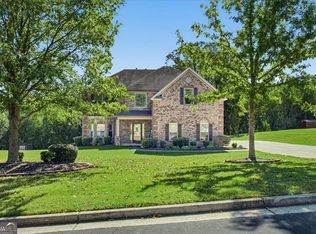 105 Shimmering Waters Ln, Fayetteville, GA 30214