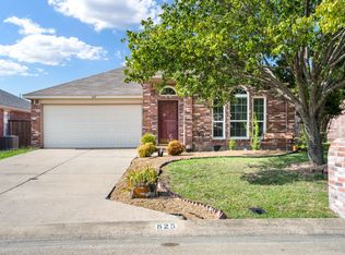 825 Cooper Ln, Royse City, TX 75189