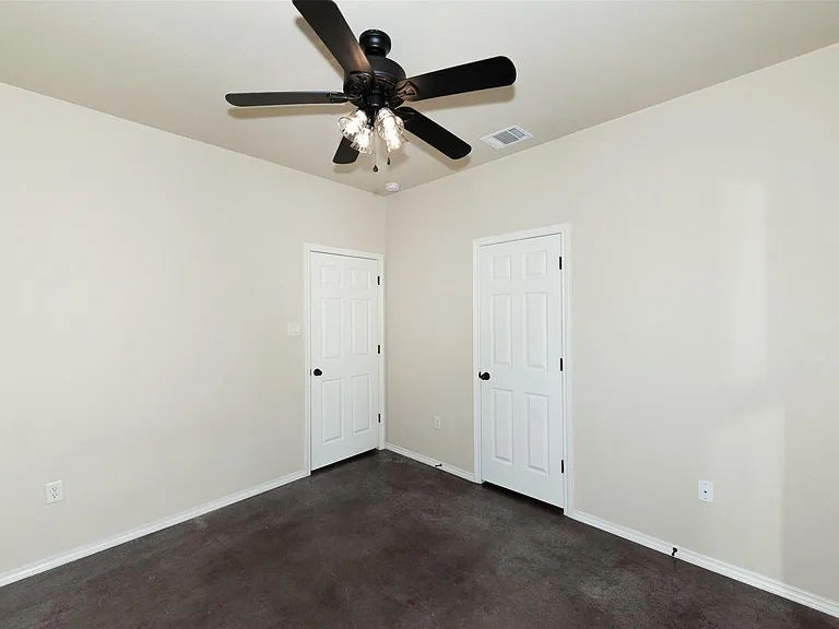 245 Joanne Loop #B — Photo 17