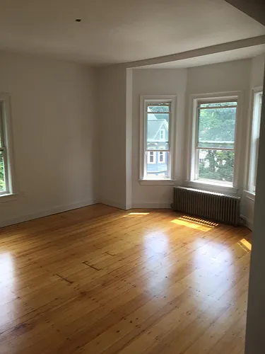 51 Custer St #3 Photo 1