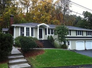 18 Willard Ave, Shrewsbury, MA 01545