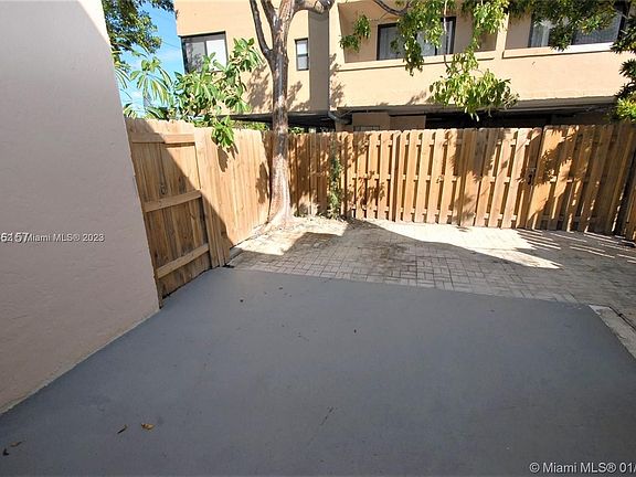 3rd image of 13507 NE 23rd Pl #13507