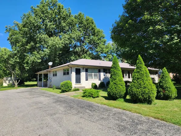 314 W Nashville St, Pembroke, KY 42266