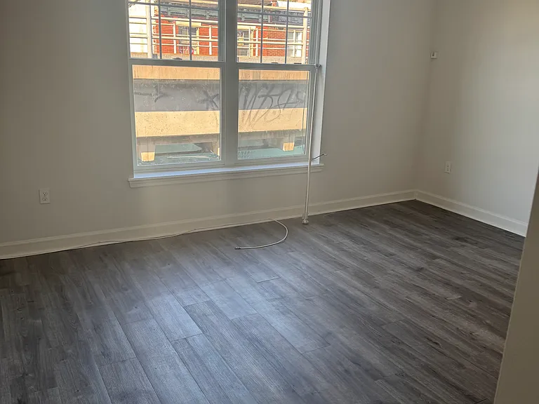 2117 N Front St #3 — Photo 8