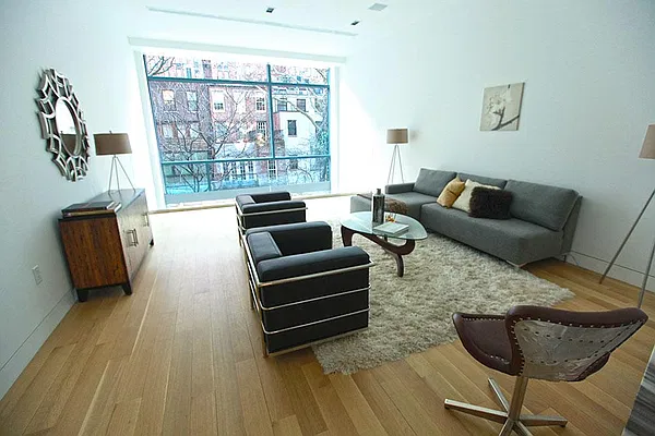 Rented by Keller Williams NYC | media 19