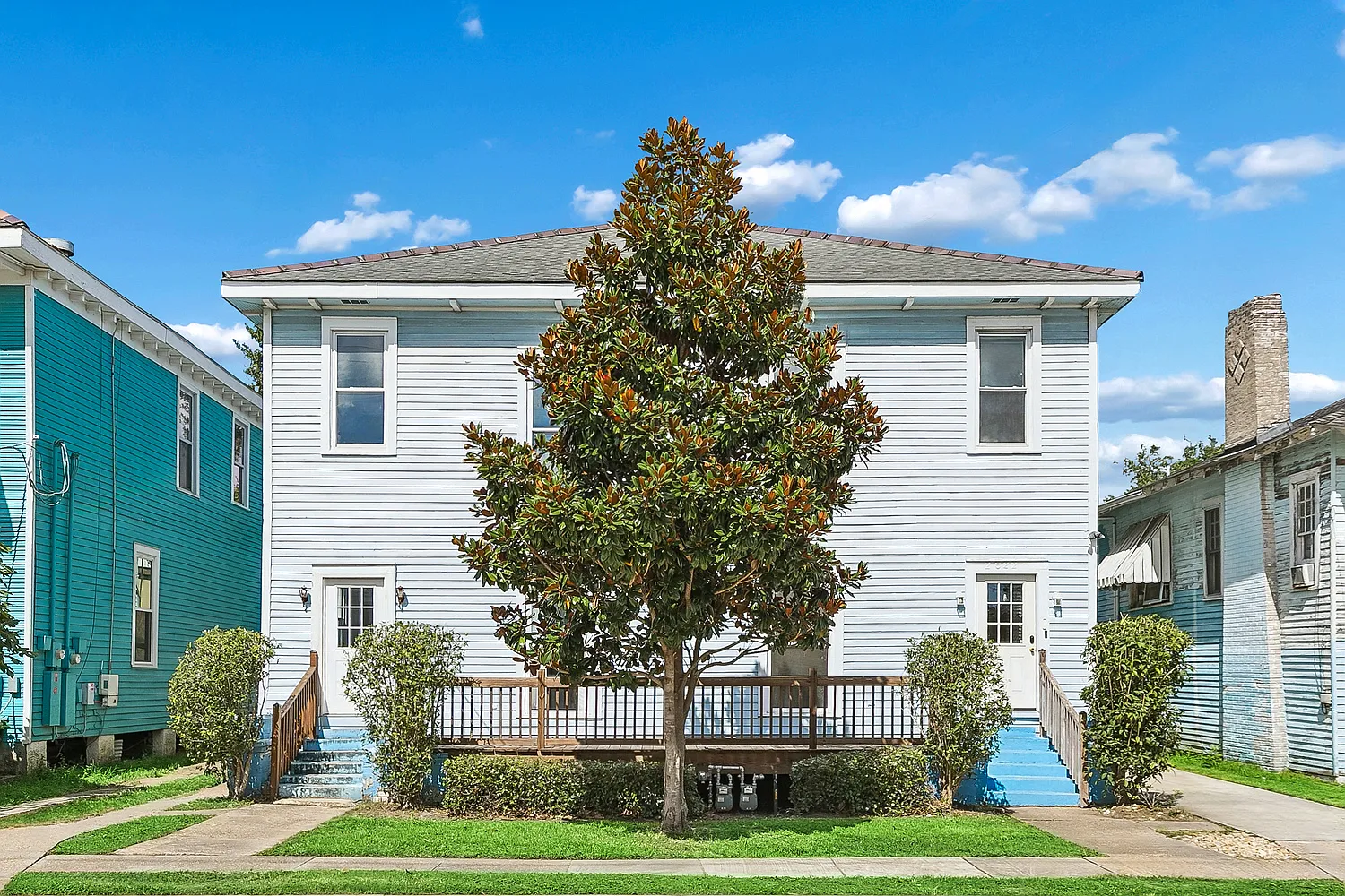 5 bed, 1800 sqft, $3,000 — Photo 1