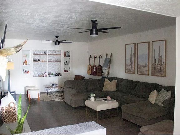 3rd image of 4021 Boulder Ave