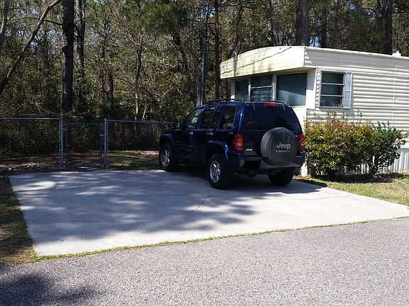 2 parking spots slab