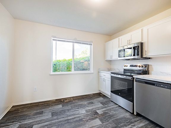 4th image of 23600 Lamplighter Dr #6-0614