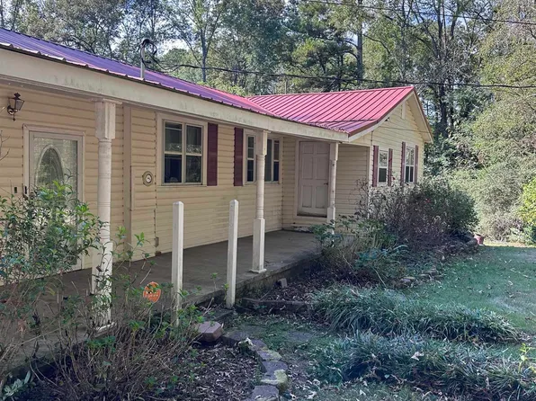 6233 Swann Rd, Mount Olive, AL 35117
