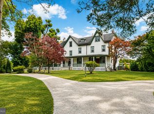 34 1/2 Mary Jane Ln, Newtown Square, PA 19073