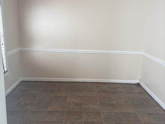 5th image of 4135 Dudleys Grant Dr