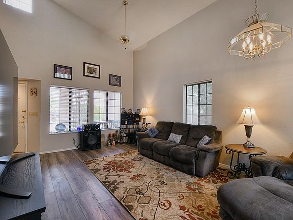 3rd image of 6105 N Reliance Dr