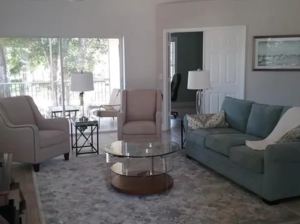 9624 Crescent Garden Dr #J-201, Naples, FL 34109