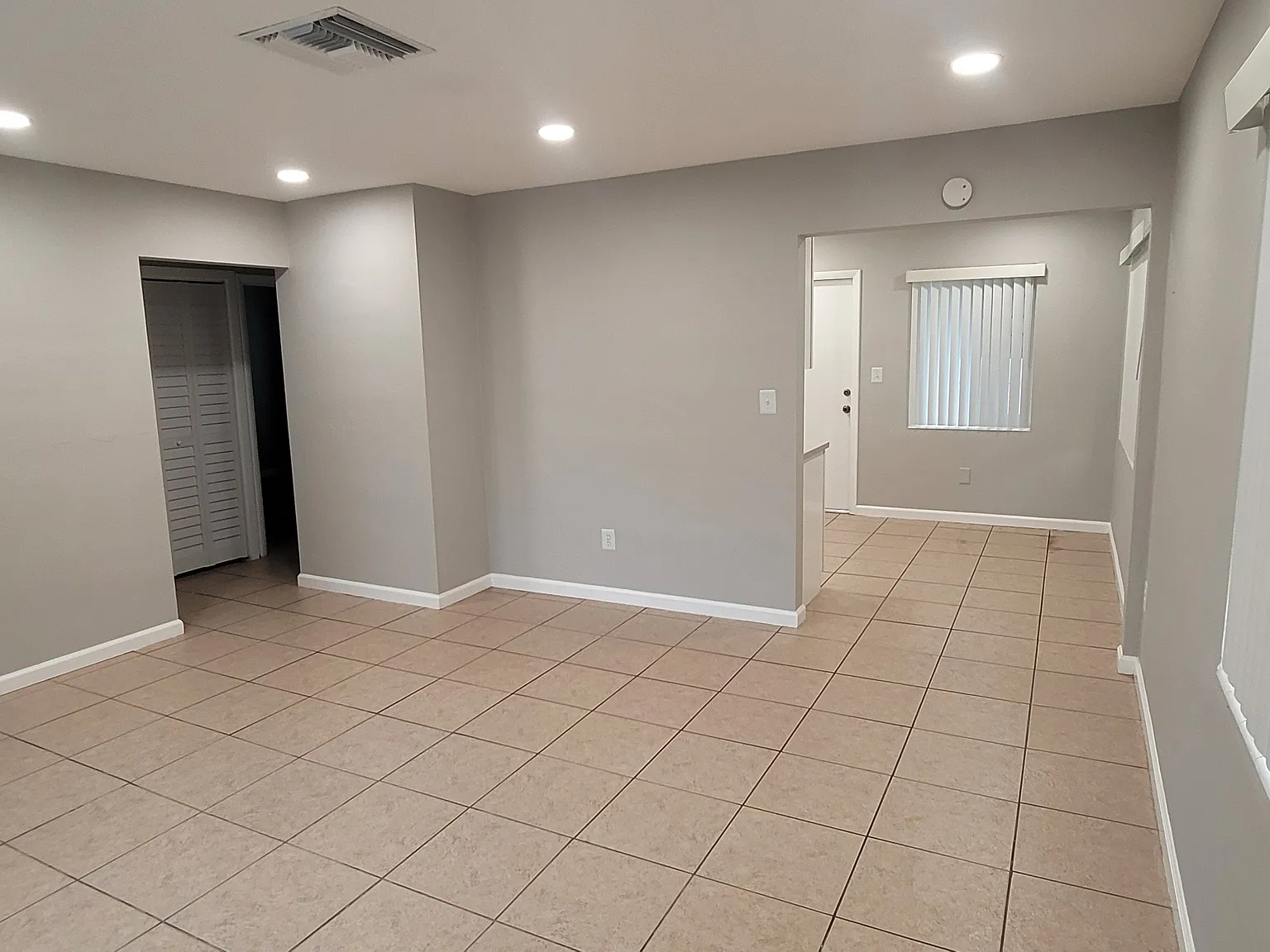 2533 Garfield St — Photo 2