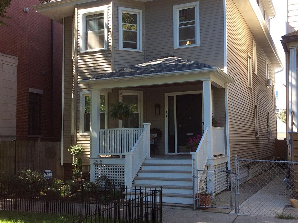 1st image of 2618 N Greenview Ave Fl 1ST