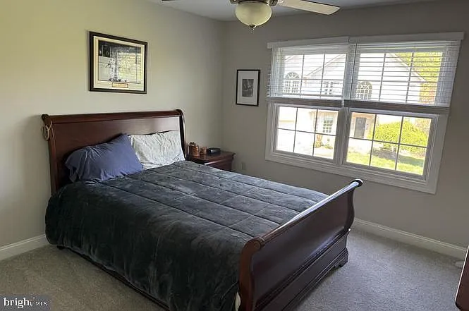 88 Granville Way — Photo 36