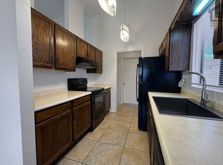 3111 E Charleston Ave, Phoenix, AZ 85032