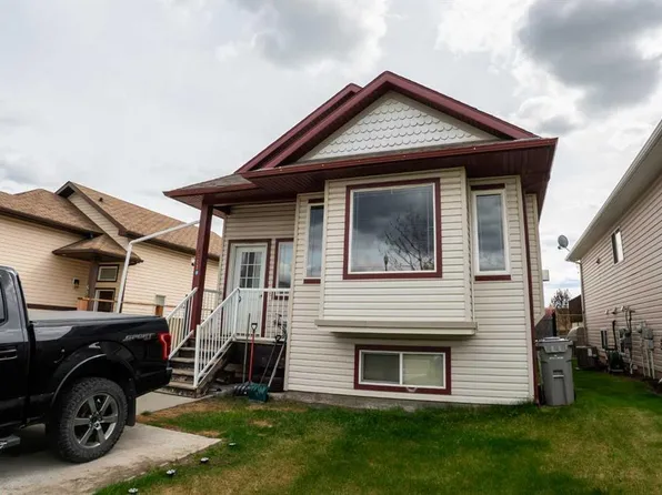 8841 N 69th Ave, Grande Prairie, AB T8X 0C1