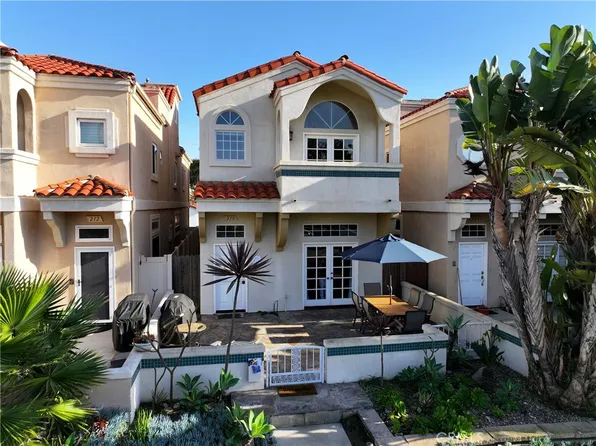 210 6th St, Huntington Beach, CA 92648