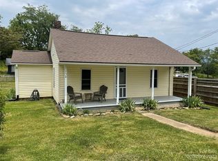 150 Raby St, Canton, NC 28716