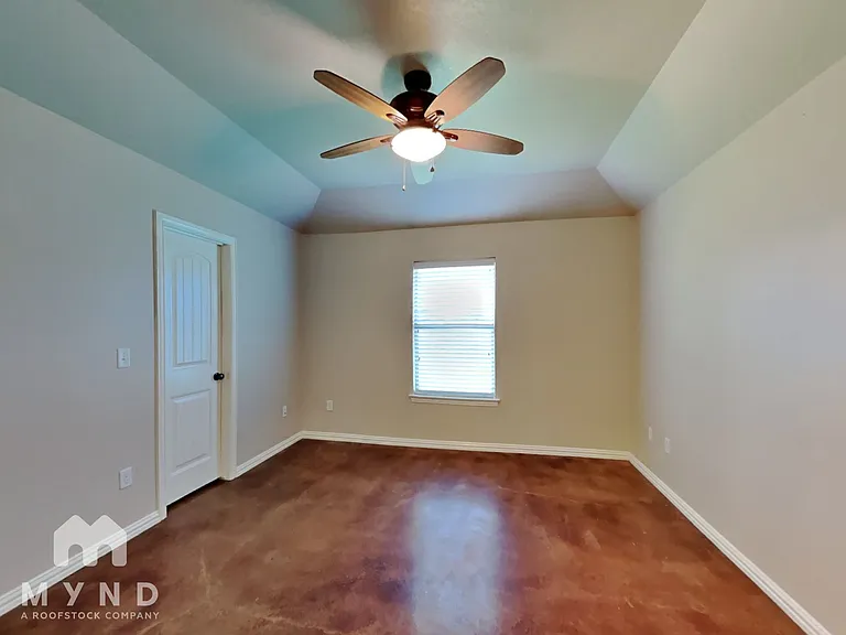 102 Jolin Ln — Photo 9