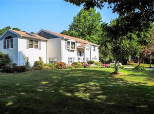 55 Watuppa Ave, Tiverton, RI 02878