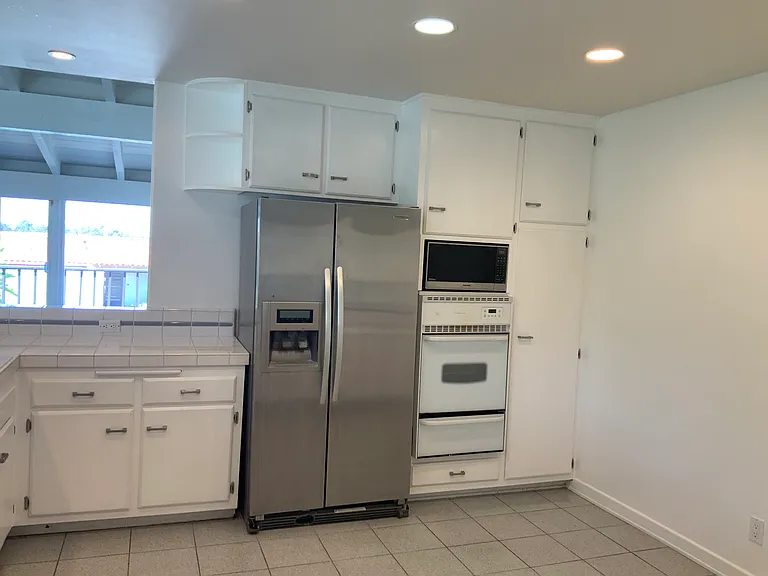 421 Vista Parada — Photo 10