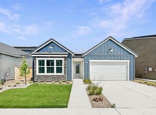 1067 Summerset Ave #120, Clovis, CA