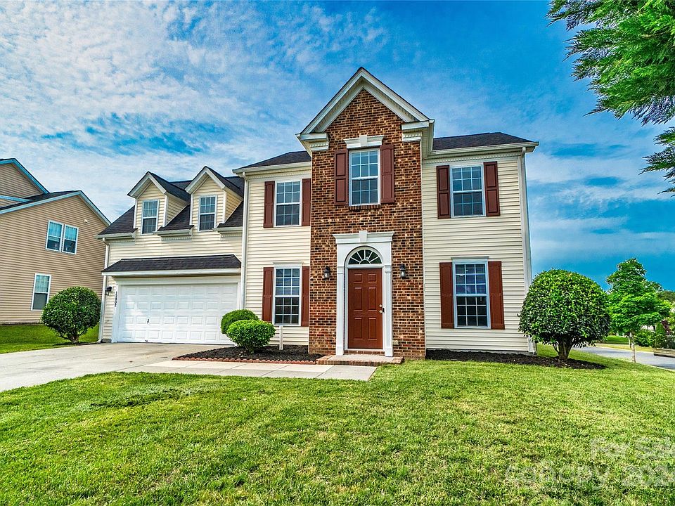 1st image of 12802 Walking Stick Dr