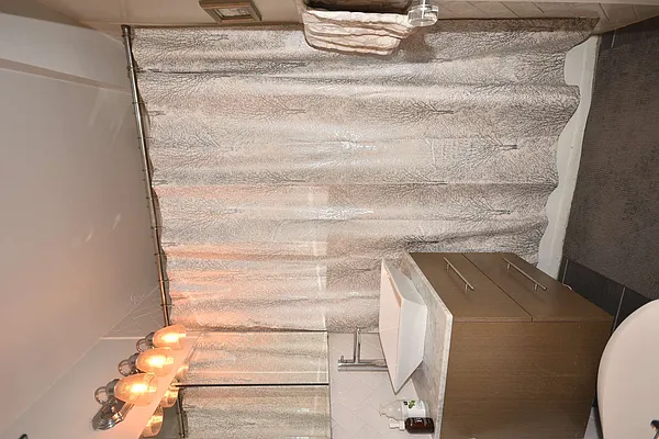 Sold by Green Line Realty | media 33