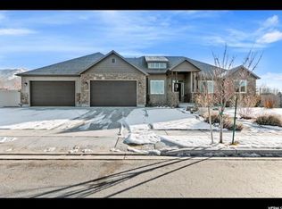10196 N Riverside Ln, Highland, UT 84003
