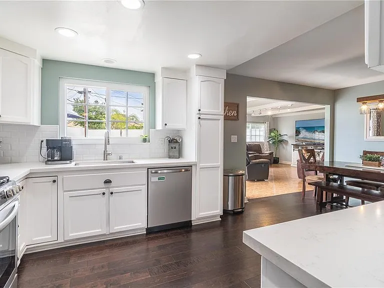 11673 Iris Ave — Photo 16