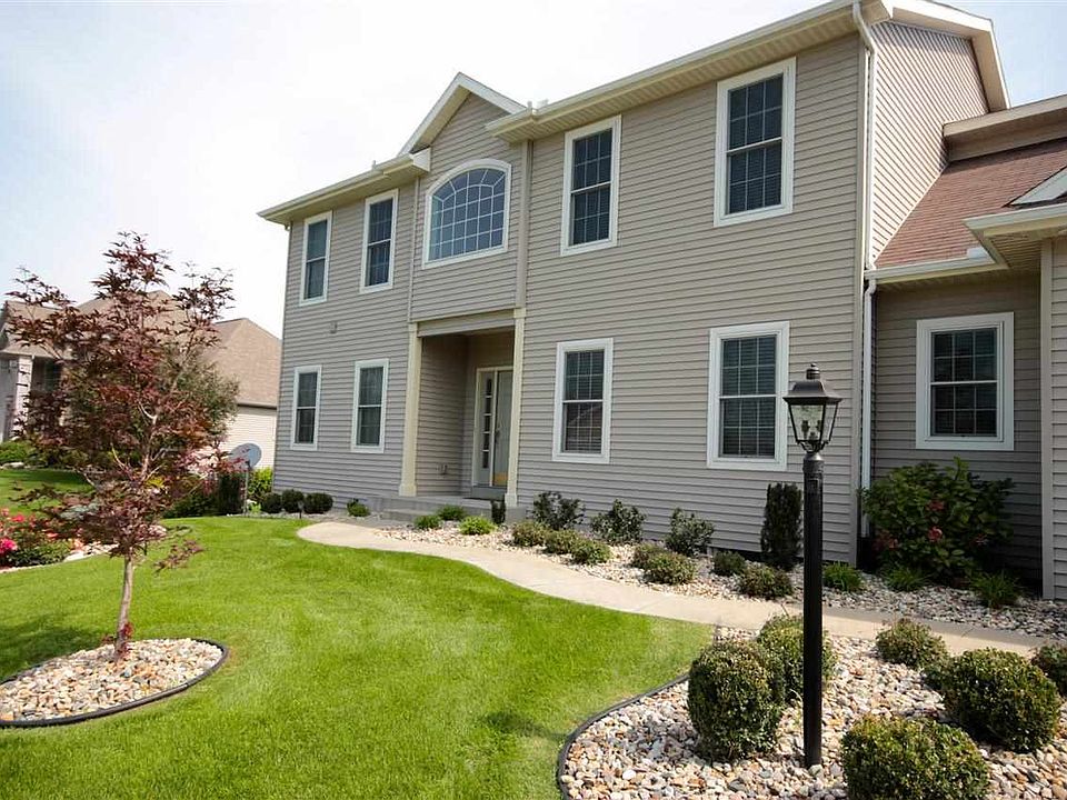 1st image of 57922 Blue Heron Dr