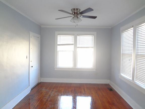 5th image of 282 Garland St APT 2