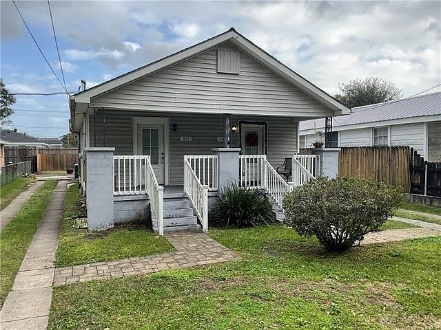 1st image of 433 Nursery Ave