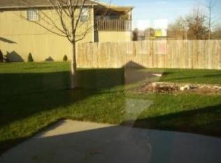1612 SE Hocker St, Lees Summit, MO 64081