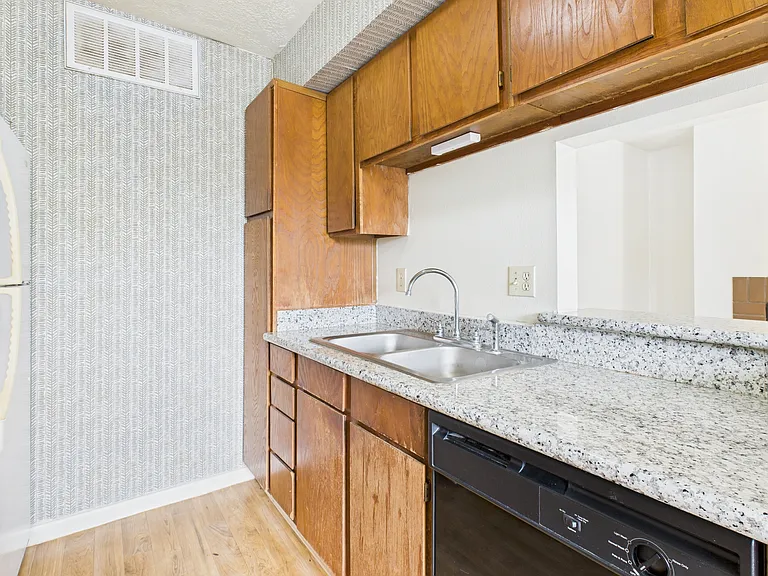 4441 Old College Rd — Photo 11