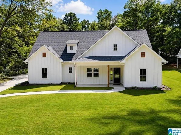 2588 Scurlock Rd, Helena, AL 35080