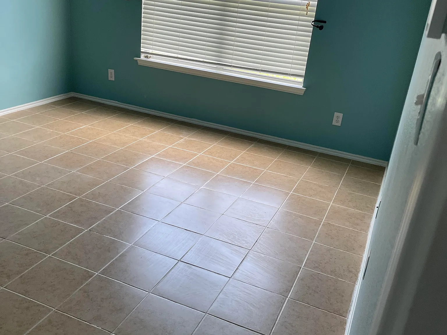 6107 Briscoe Leaf — Photo 1